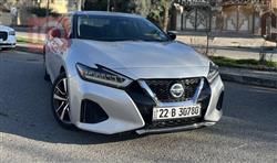 Nissan Maxima